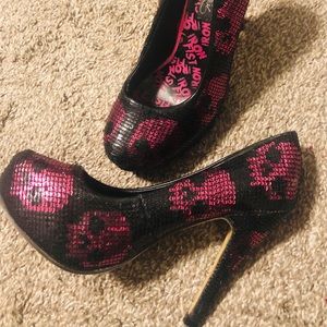 Iron Fist Skulls Rockabilly Platform Heels Size 7
